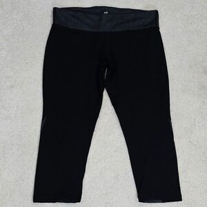 Free2B Women Black Capri Athletic Leggings‎ Cropped Pants Activewear Size M